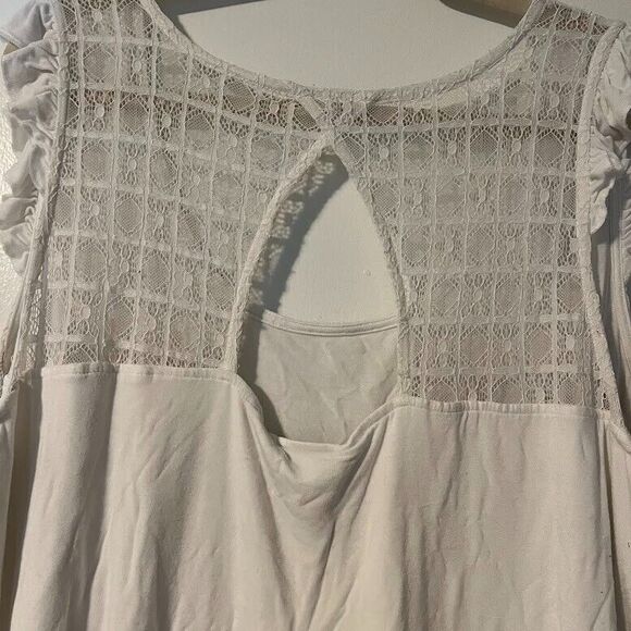 Torrid Dressy Cottagecore Casual Cream Sleeveless Lace on Chest Hi-Lo Tunic 4X - Picture 5 of 5